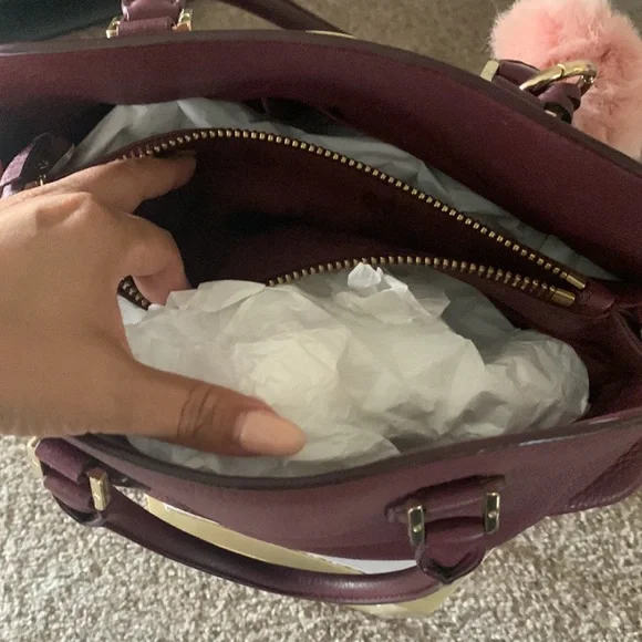 Tory Burch Robbinson - Picture 5 of 6